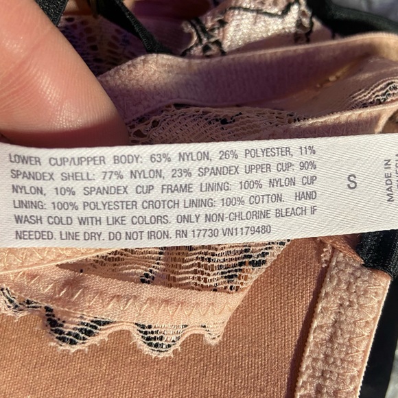 NWOT Peach Sexy Satin Teddy with black detail Sz S - Picture 9 of 10